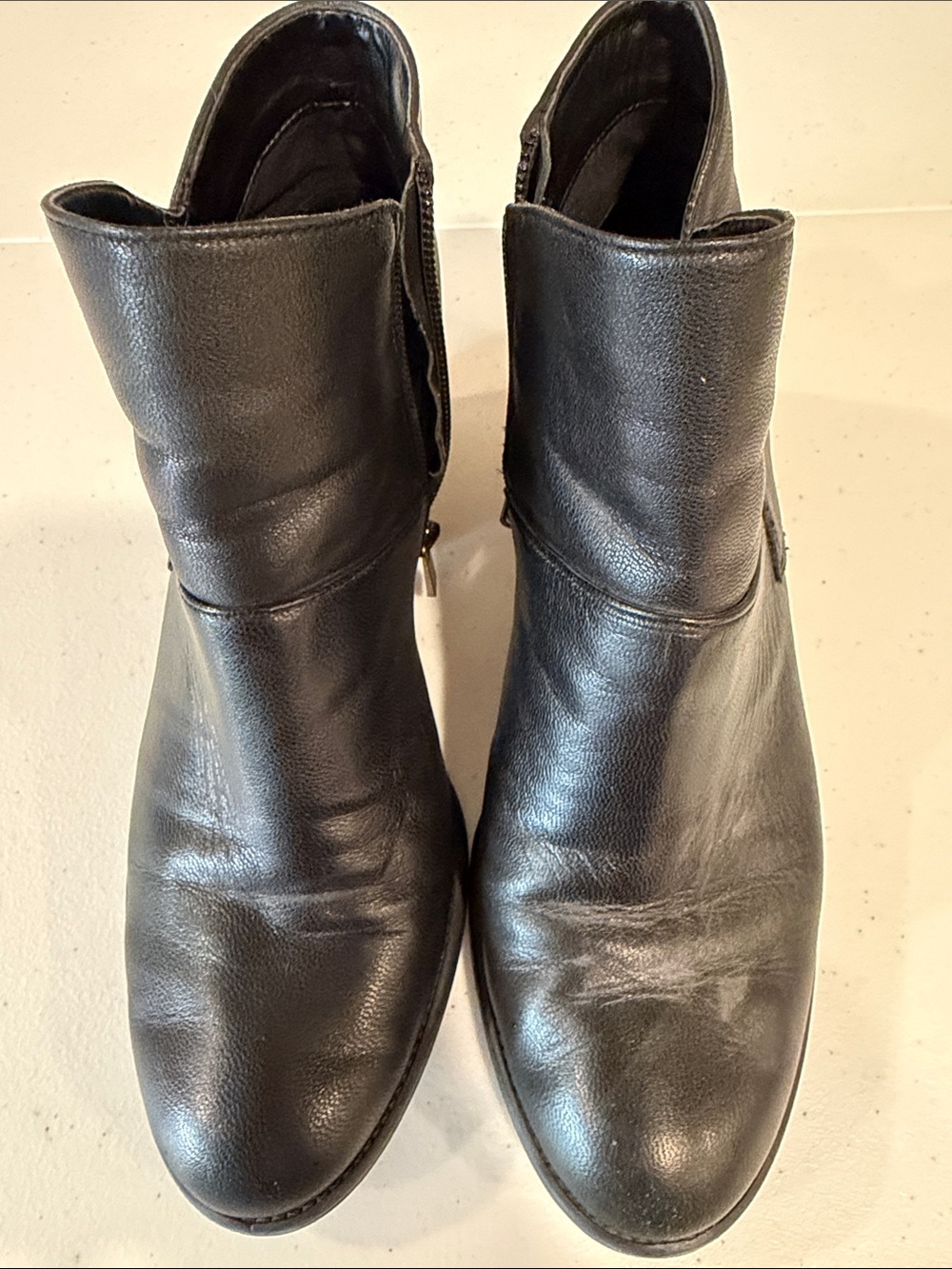 Jessica Simpson Women's Black Leather Ankle Booties with Side Zip 9
